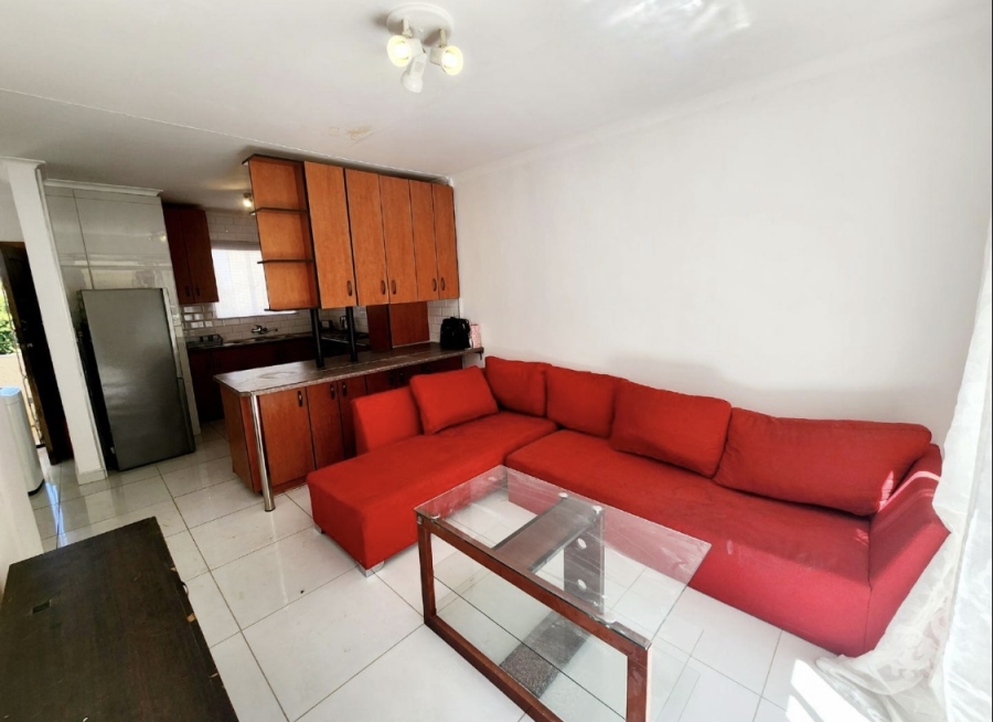 1 Bedroom Property for Sale in Langenhovenpark Free State